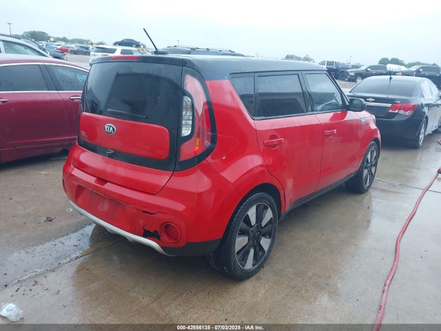 KNDJP3A53J7562155 KIA g