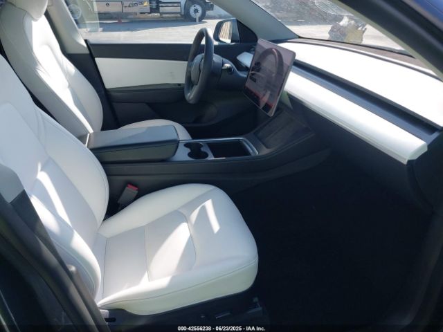 2022 TESLA MODEL Y 7SAYGDEF6NF312158 Photo 4