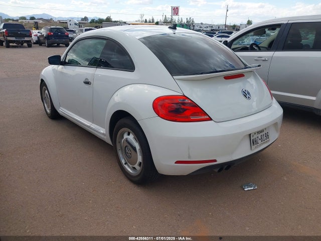 3VWF17AT1FM655263 Volkswagen 2015