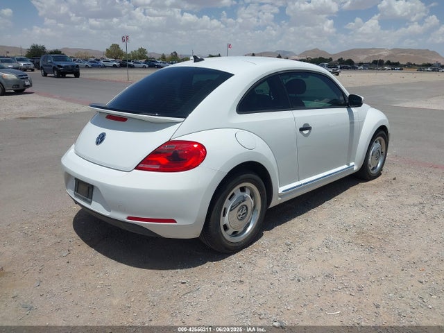 3VWF17AT1FM655263 Volkswagen 2015
