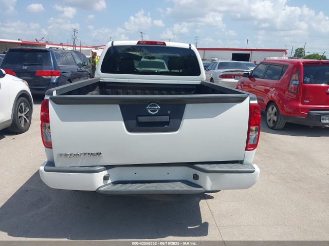 Nissan 2019 2019 1N6BD0CT6KN762450 Image 16