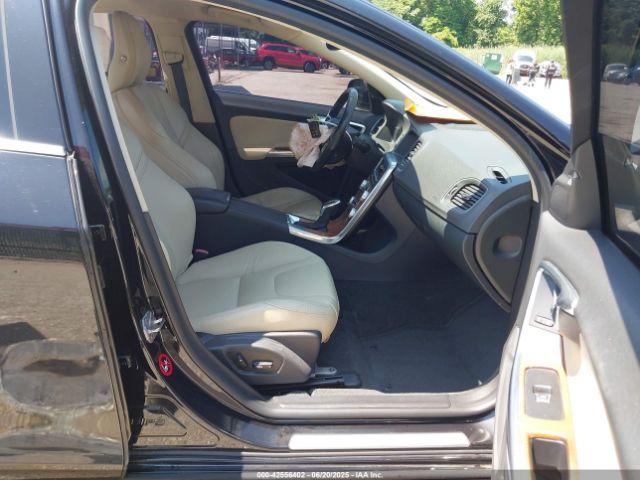 2016 VOLVO S60 INSCRIPTION LYV402FM4GB100042 Photo 4