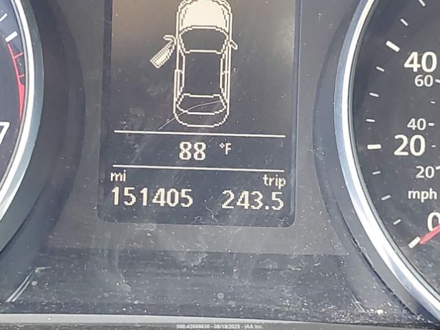 1VWBT7A32GC057629 Volkswagen 2016