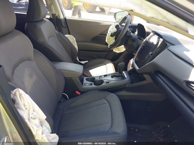 JF2GUADC8R8863688 Subaru na
