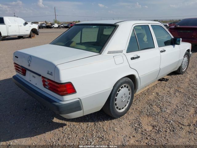 1992 MERCEDES-BENZ 190 WDBDA29D7NF950147 Photo 3