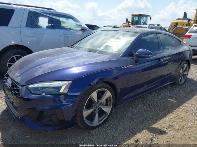 2021 AUDI A5 SPORTBACK WAUEACF53MA003365 Photo 1