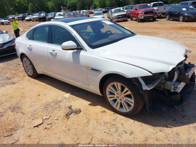 2017 JAGUAR XF SAJBD4BV3HCY43828 Photo 0