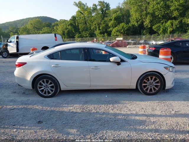 Aukcja sprzedaży 2016 Mazda Mazda6 I Sport, vin: JM1GJ1U50G1418439, numer aukcji: 42557000
