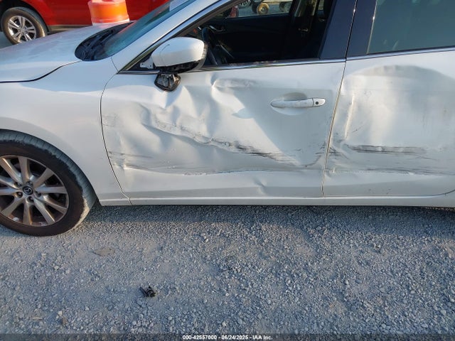 Aukcja sprzedaży 2016 Mazda Mazda6 I Sport, vin: JM1GJ1U50G1418439, numer aukcji: 42557000