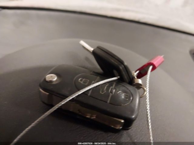 2001 AUDI TT TRUWT28N811007924 Photo 10