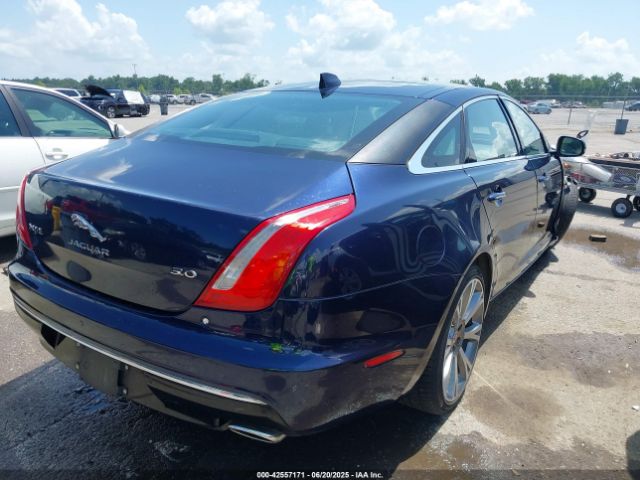 2016 JAGUAR XJ SAJWA2G73G8V92934 Photo 3
