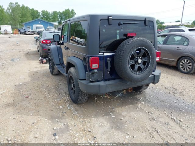 2013 JEEP WRANGLER 1C4AJWAG2DL505655 Photo 2