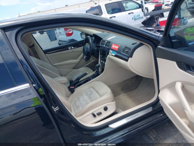 2015 VOLKSWAGEN PASSAT 1VWCS7A37FC024731 Photo 4