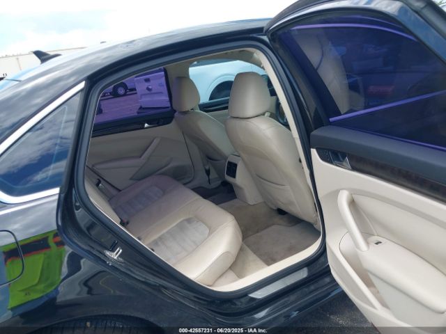 2015 VOLKSWAGEN PASSAT 1VWCS7A37FC024731 Photo 7