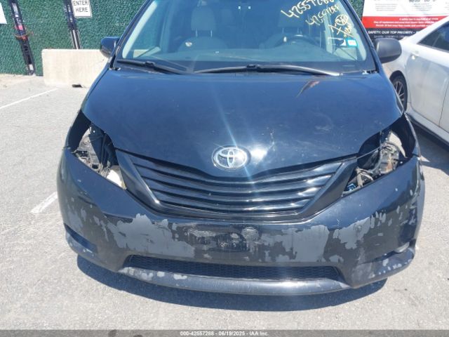 2012 TOYOTA SIENNA 5TDKK3DC1CS254827 Photo 5