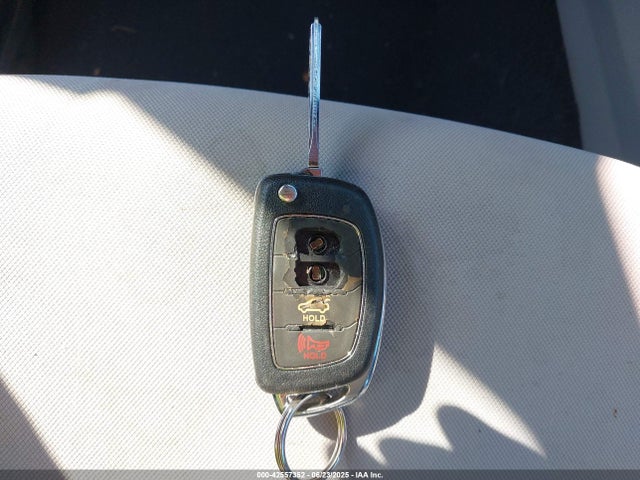 5NPE24AF7HH541927 Hyundai 2017