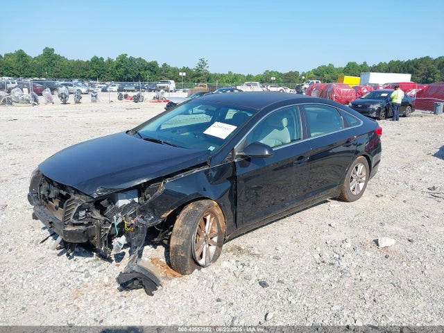 5NPE24AF7HH541927 Hyundai 2017