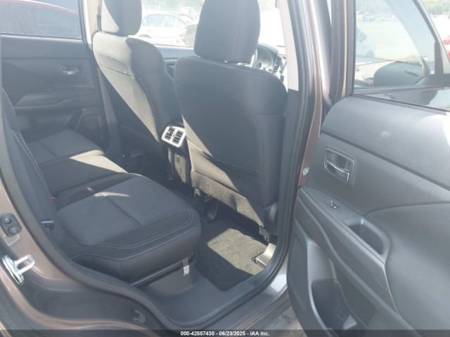2020 MITSUBISHI OUTLANDER JA4AD2A33LZ045876 Photo 7