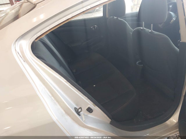 Nissan 2014 2014 3N1CN7AP1EK449466 Image 8