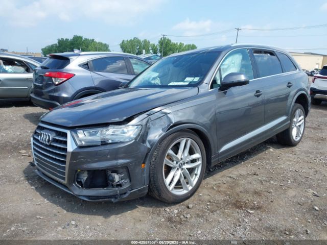 2018 AUDI Q7 WA1VAAF75JD036199 Photo 1
