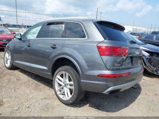 2018 AUDI Q7 WA1VAAF75JD036199 Photo 2