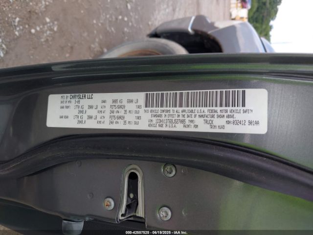 2009 DODGE RAM 1500 1D3HV13T69J527085 Photo 8