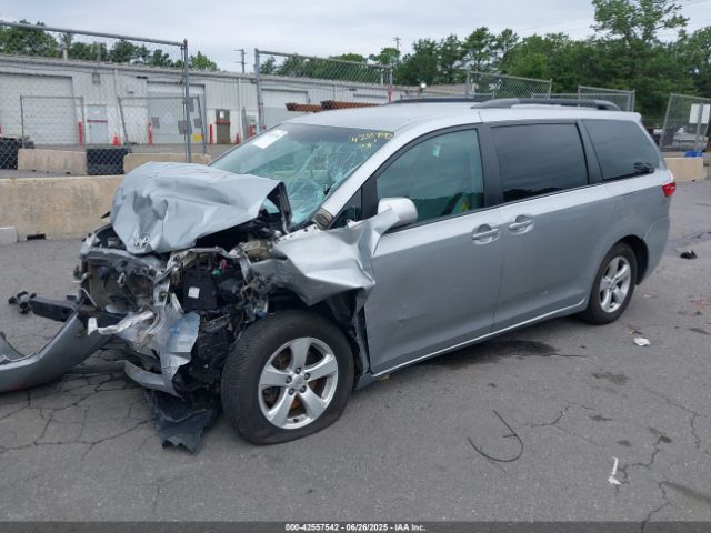 2015 TOYOTA SIENNA 5TDKK3DC6FS688844 Photo 1