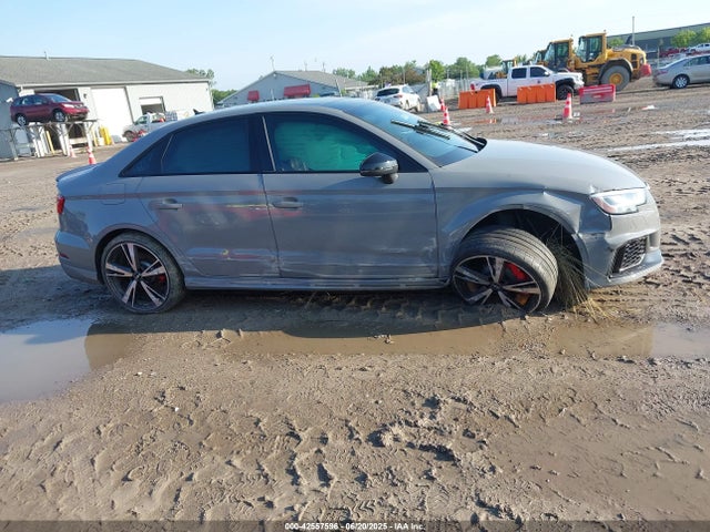 Audi 2019 2019 WUABWGFF9KA901895 Image 13