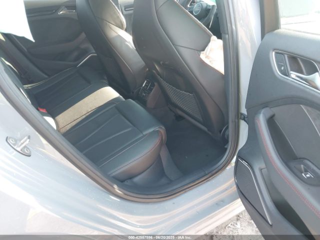 2019 AUDI RS 3 WUABWGFF9KA901895 Photo 7