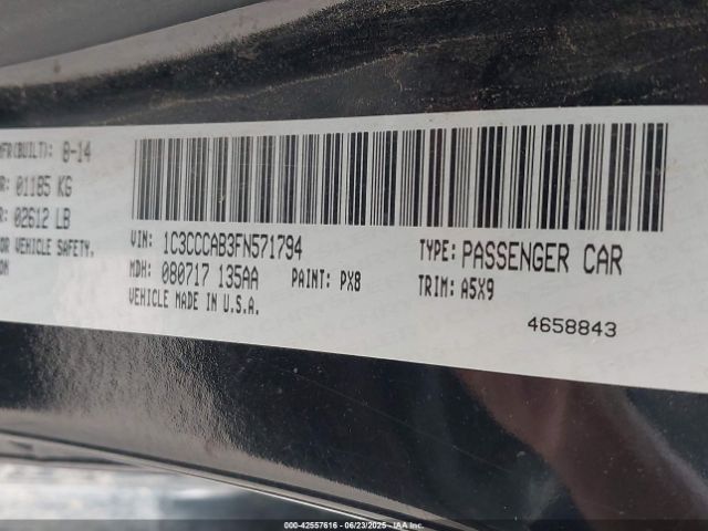 1C3CCCAB3FN571794 Chrysler 2015