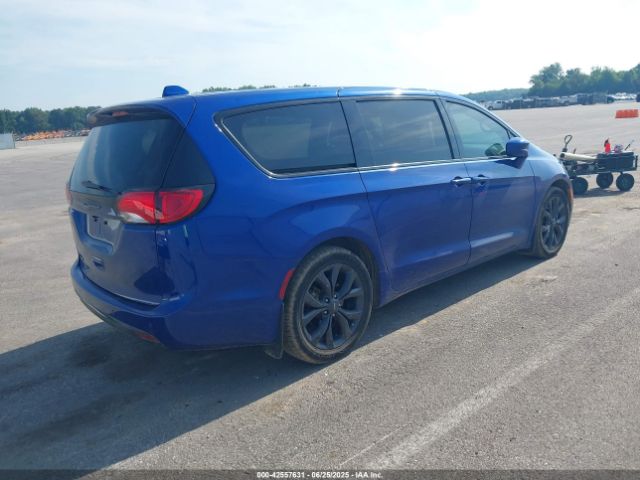 2020 CHRYSLER PACIFICA 2C4RC1FG8LR242747 Photo 3