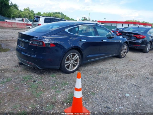 2013 TESLA MODEL S 5YJSA1CN0DFP21851 Photo 3