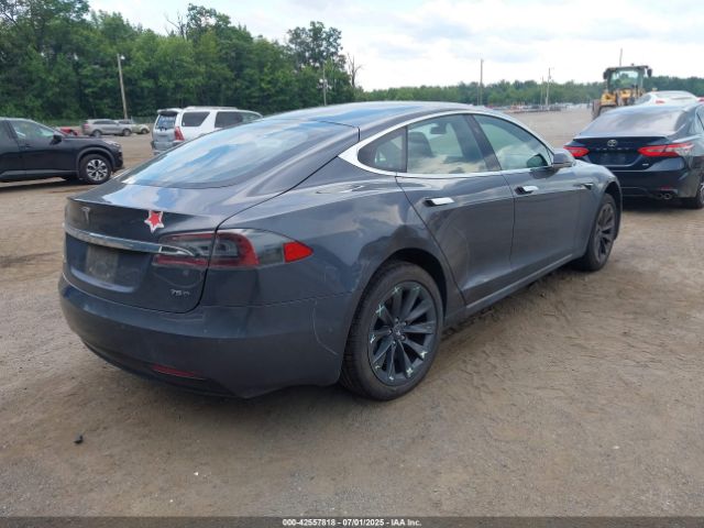 2019 TESLA MODEL S 5YJSA1E29KF300744 Photo 3