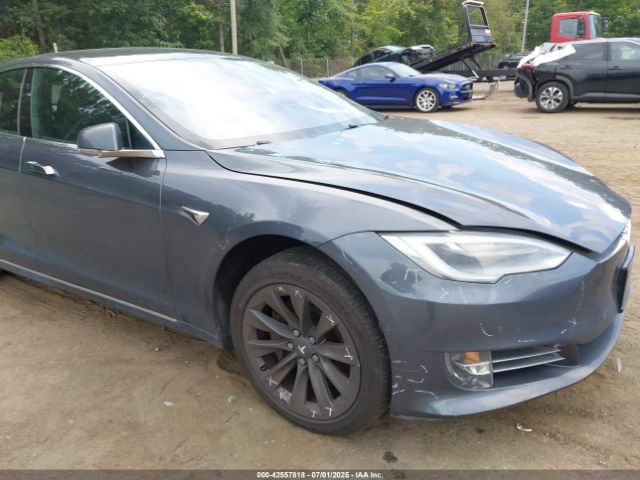 2019 TESLA MODEL S 5YJSA1E29KF300744 Photo 5