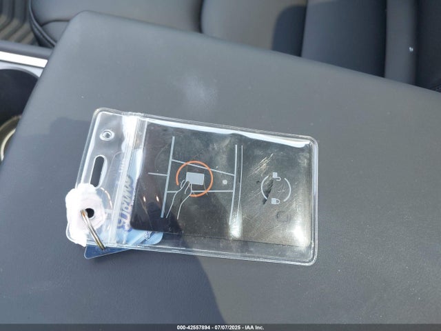 2025 TESLA MODEL Y 7SAYGDED1SF226587 Photo 10