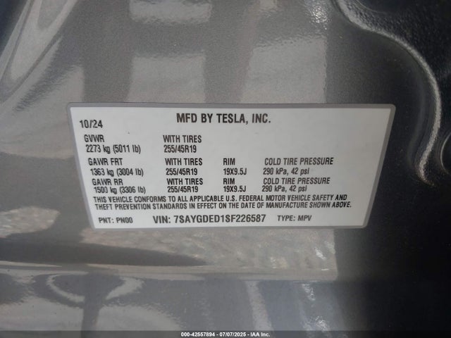 2025 TESLA MODEL Y 7SAYGDED1SF226587 Photo 8