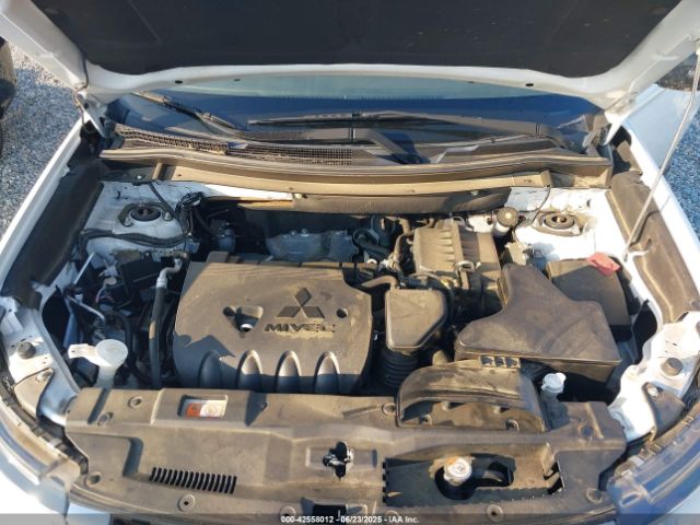 2018 MITSUBISHI OUTLANDER JA4AD3A36JZ019405 Photo 9