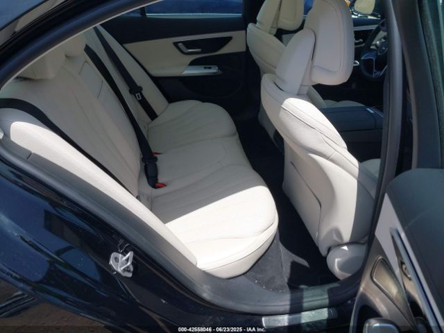 W1KLF6BB5SA088026 Mercedes-Benz m256