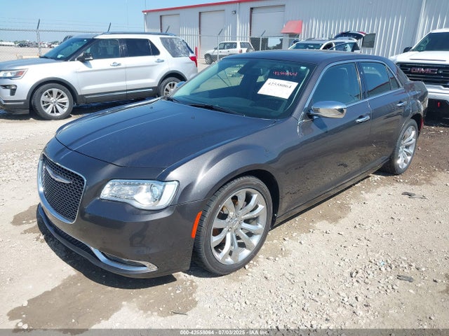 Chrysler 2019 2019 2C3CCAEG3KH613314 Image 2