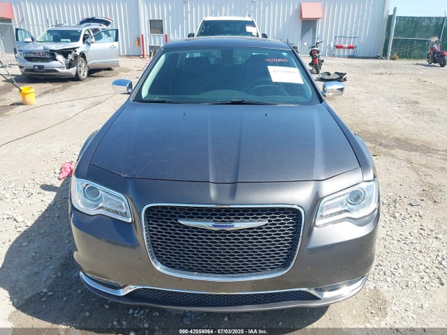 Chrysler 2019 2019 2C3CCAEG3KH613314 Image 6