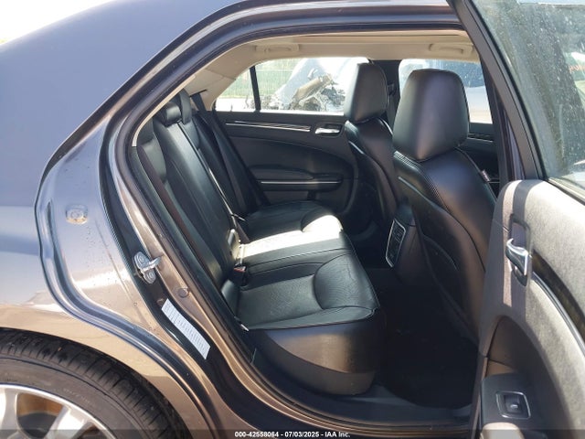 Chrysler 2019 2019 2C3CCAEG3KH613314 Image 8