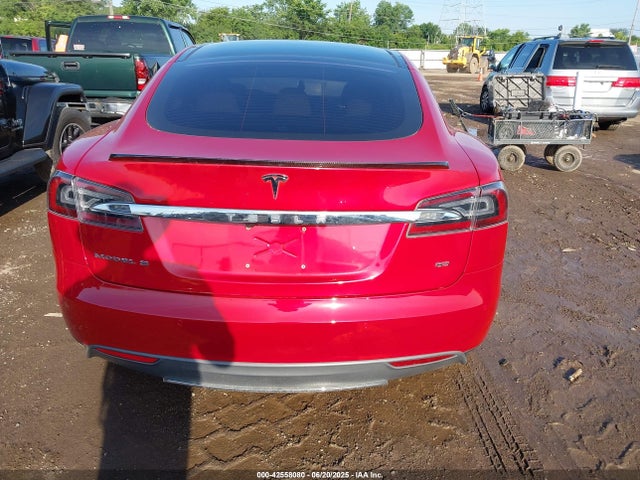 5YJSA1H11EFP62545 Tesla MODEL S