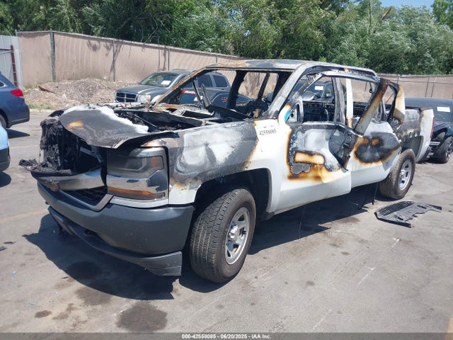 Chevrolet Silverado 1500 Wt 2018 3GCUKNEH6JG397184 Image 2