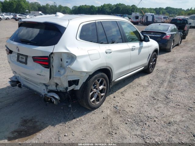 2022 BMW X3 5UX53DP09N9H43593 Photo 3