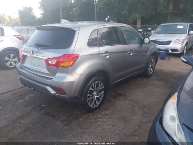 2018 MITSUBISHI OUTLANDER SPORT JA4AP3AU9JZ001139 Photo 3
