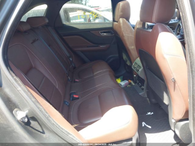 2017 JAGUAR F-PACE SADCM2BVXHA072629 Photo 7