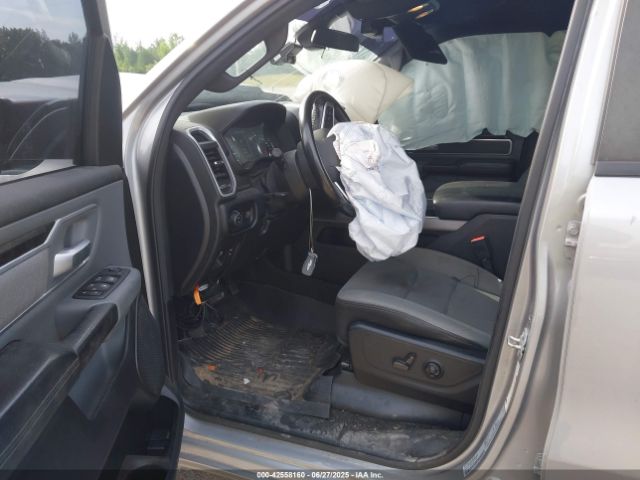 2021 RAM 1500 1C6RREBT2MN821280 Photo 4