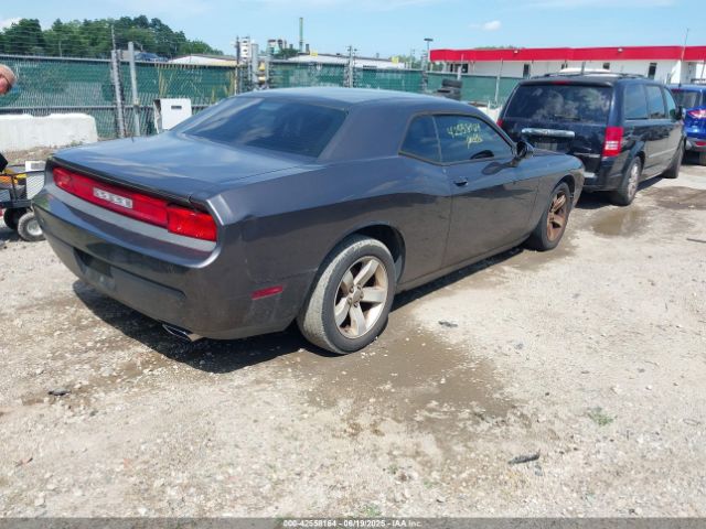 2013 DODGE CHALLENGER 2C3CDYAG2DH581938 Photo 3