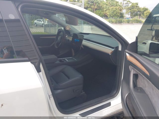 2024 TESLA MODEL Y 7SAYGAEE4RF169559 Photo 4