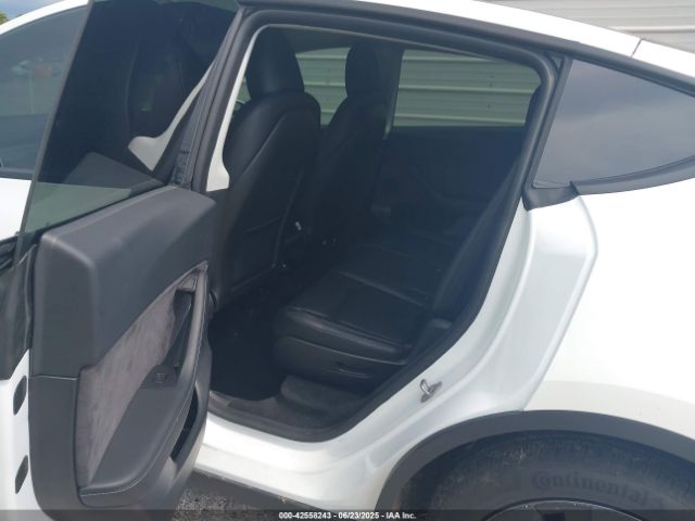 2024 TESLA MODEL Y 7SAYGAEE4RF169559 Photo 7